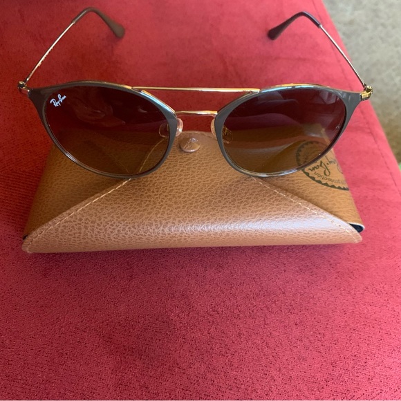 Ray-Ban Sunglasses model code RB3546 - Picture 2 of 7